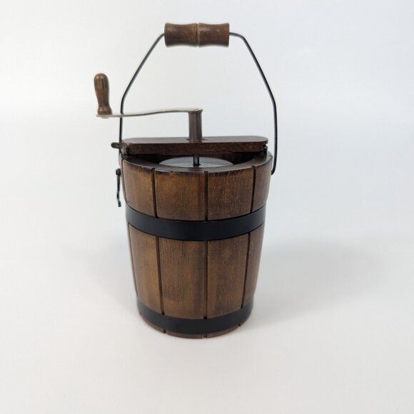 American Girl Addy's Ice Cream Maker/Freezer Excellent Condition - Picture 2 of 5